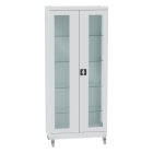 SML 105 üvegajtós szekrény, görgős